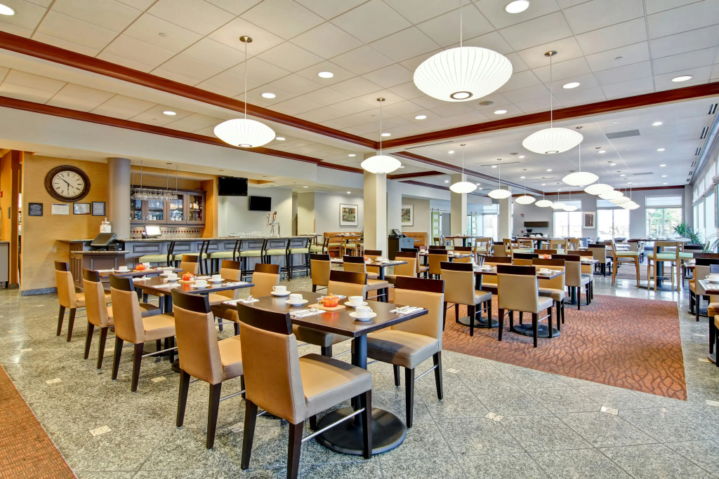 Hilton Garden Inn Ottawa Airport