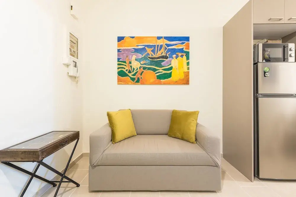 Stylish Kerameikos Apartment by Cloudkeys