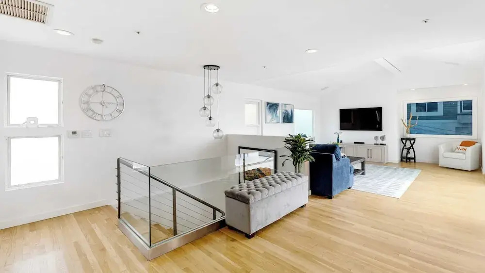 Walk to Manhattan Beach Pier, Ocean Views, Balcony, & Peloton Casa Del Mar by Avantstay