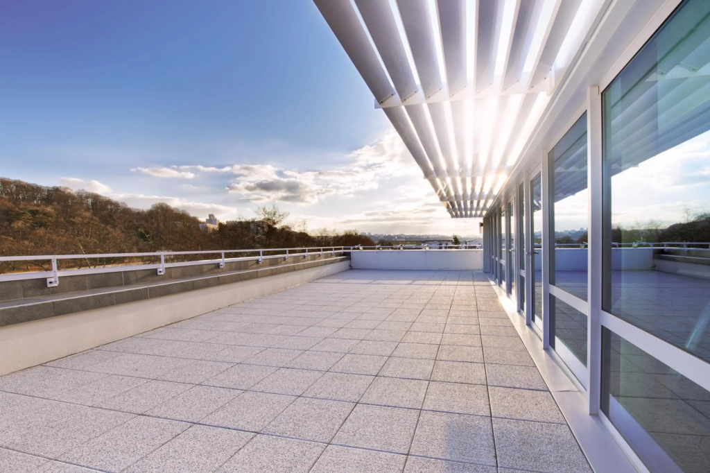 Отель Spark by Hilton Lyon Ouest