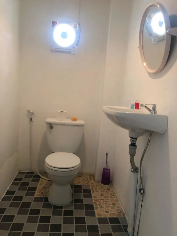 The Cubic Hotel - Hostel