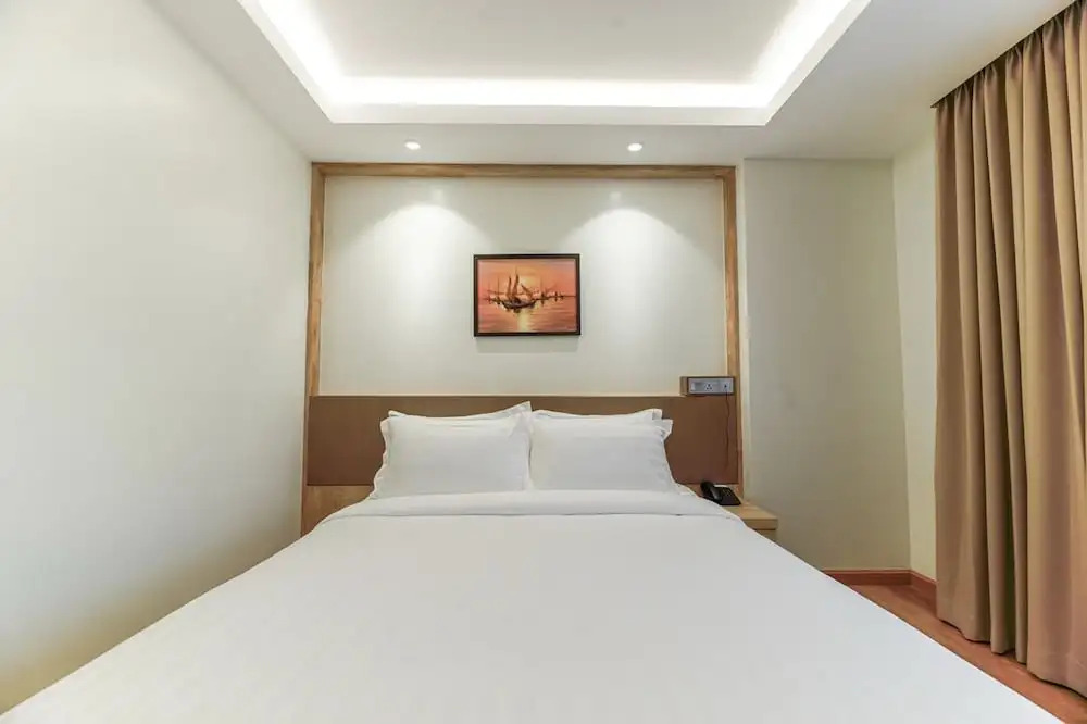The Gandamar Hotel