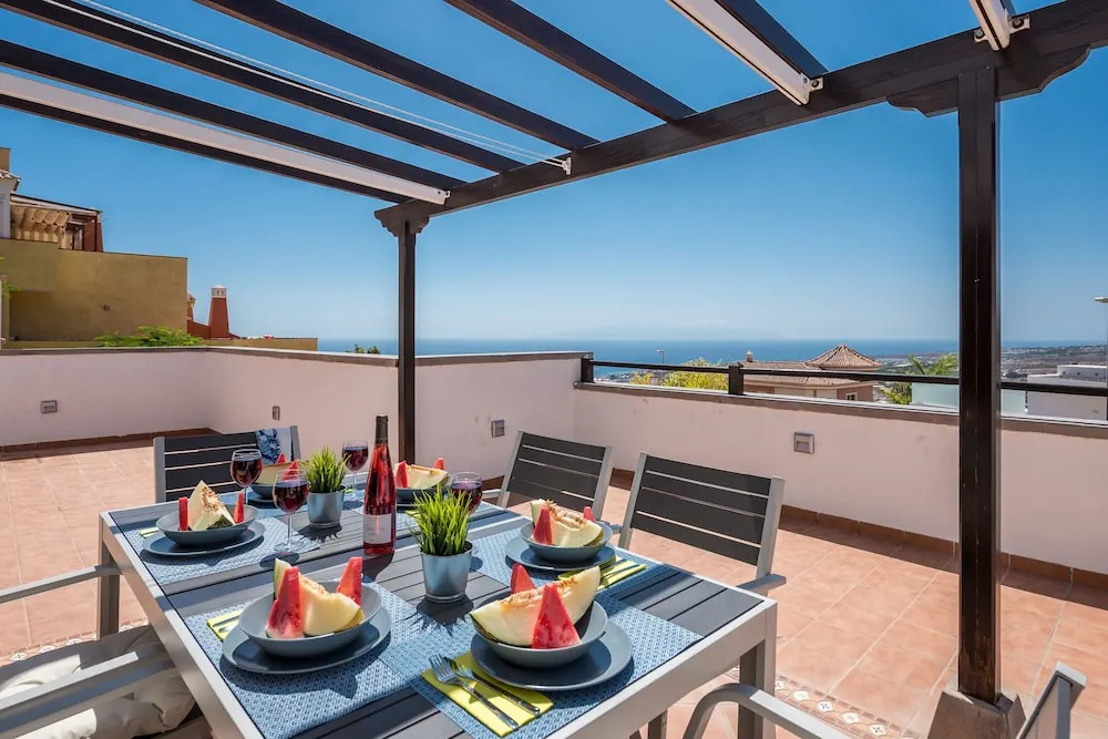 2 Charming Villa,Huge Terraces,Pool,Garden,Seaview
