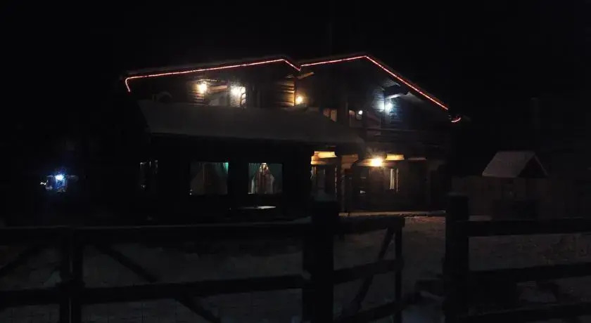 Casa Muntelui - Sambata