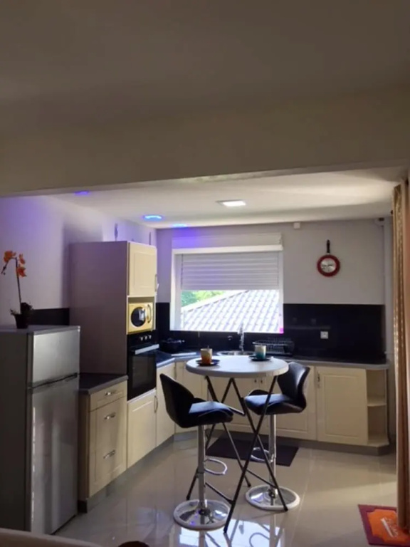 Apartment With one Bedroom in Le Gosier, With Enclosed Garden and Wifi