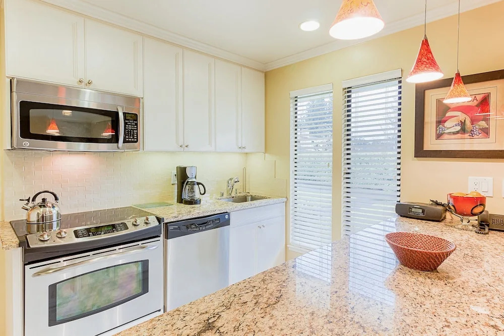 2-Bedroom Condo Near Trails #SILV374P