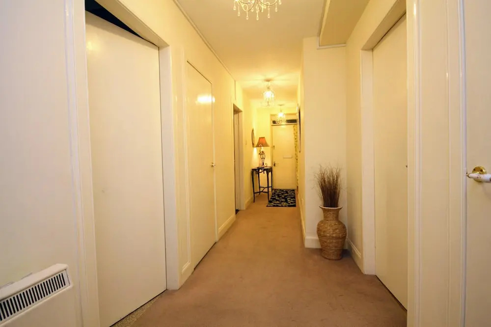 Silver Lining - St Patrick Sq Apartment