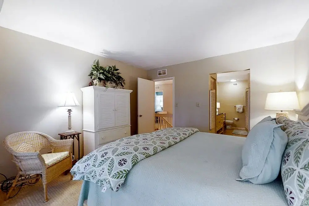 Dog-friendly Oceanfront Getaway With Shared Pool & Central AC