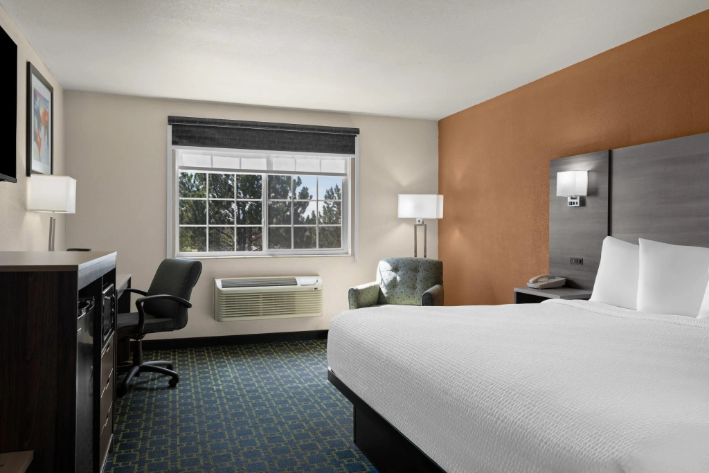 Baymont by Wyndham Santa Fe