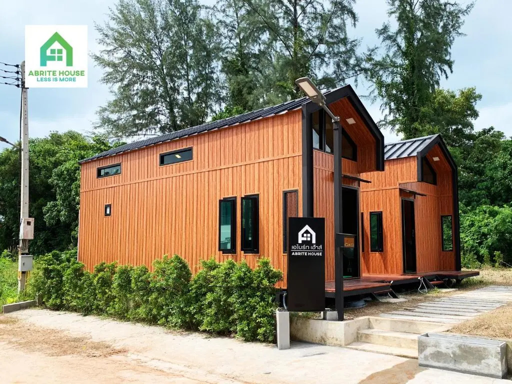2 Tiny Houses on Koh Lanta Only 2 Minutes Walk to the Beach