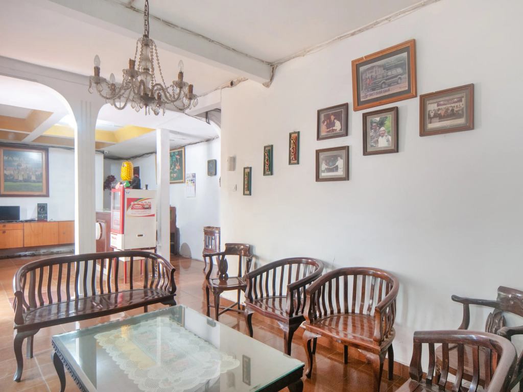 Danysa Guest House Jakarta RedPartner