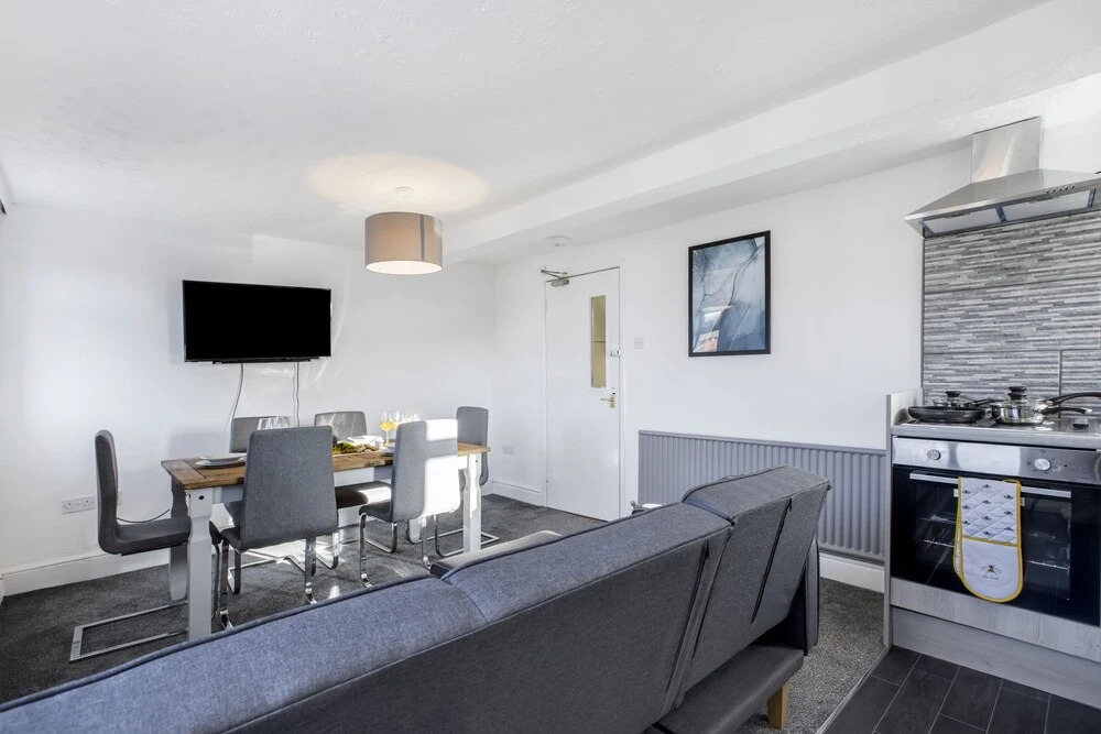 Bloomfield Apartments
