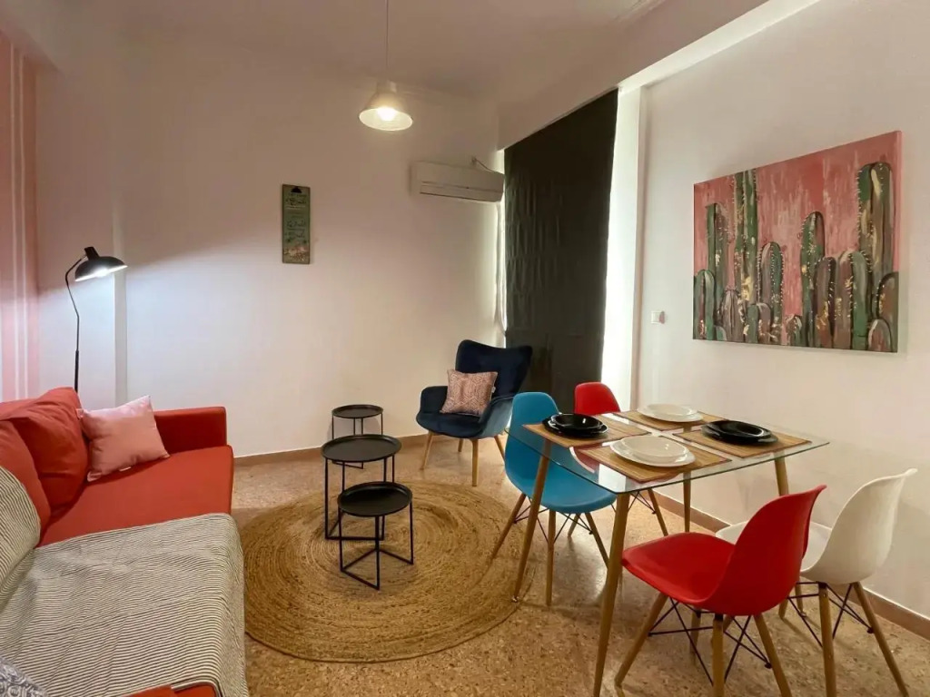 SOHO Vivid 55sqm apt in Athens