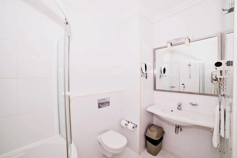 Hotel Elegance NV