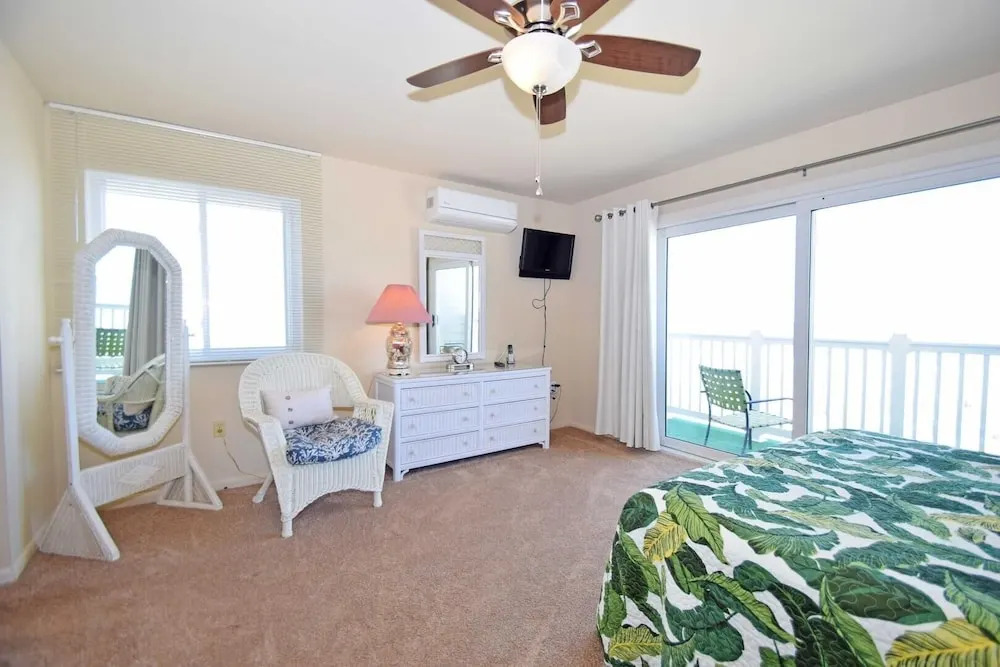 Ocean Club 4007