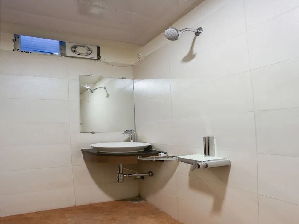Oyo 47587 Hotel Ganesh Bhawan