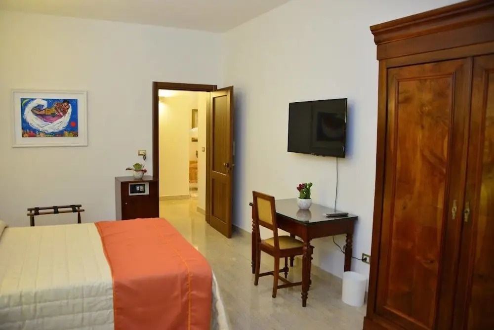 Hotel Villa Leuzzi
