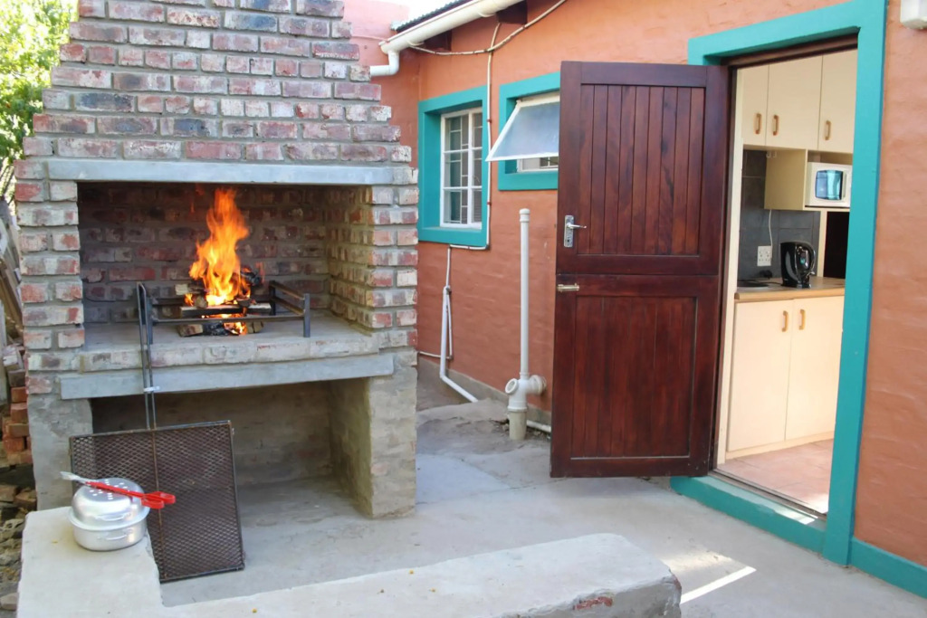 Swartberg Cottages