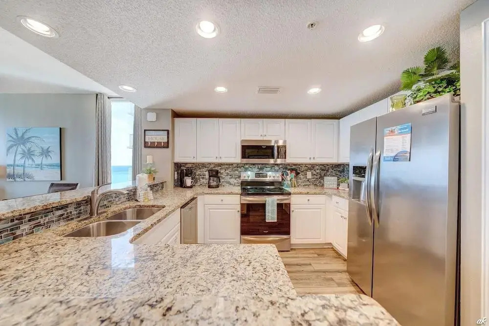 Majestic Beach Towers 2-403