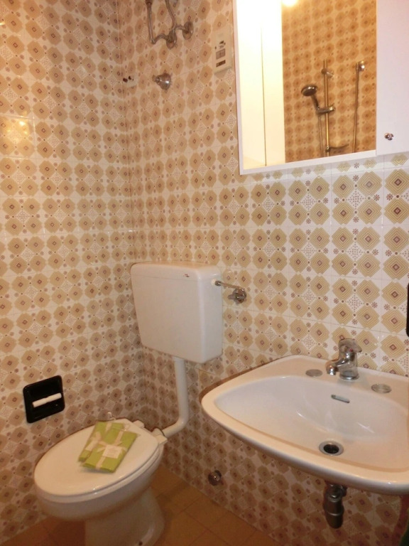Incredible Apartment With Private Garden - Beahost