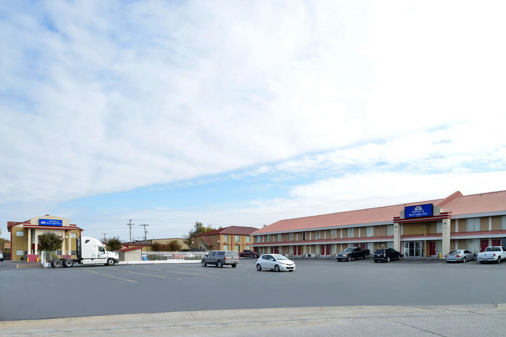 Americas Best Value Inn Tulsa I-44