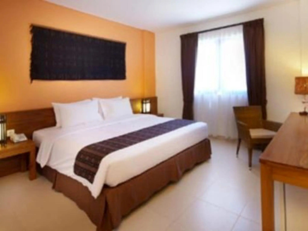 Luwansa Beach Hotel