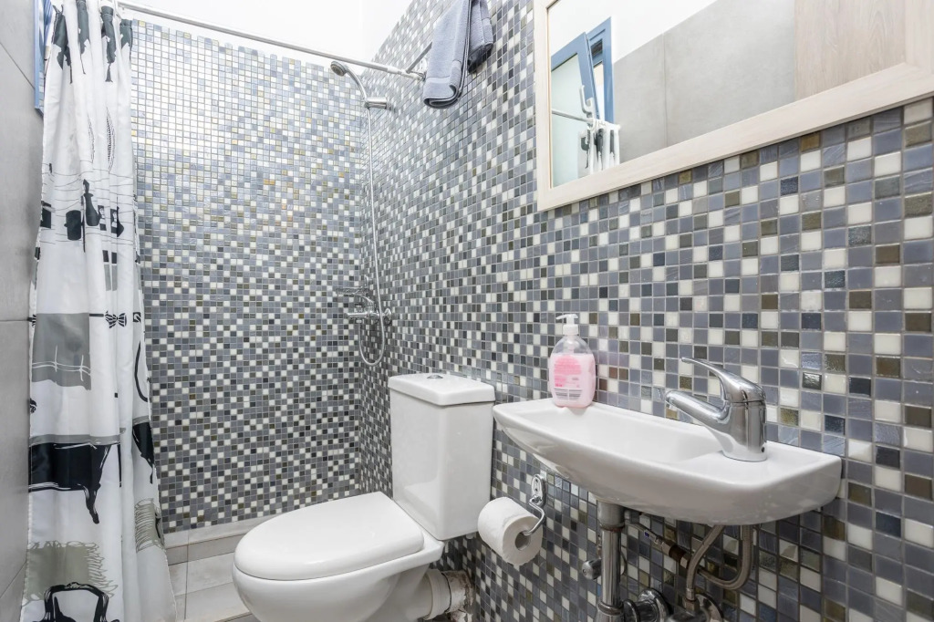 Villa Seahorse Large Private Pool Walk to Beach Sea Views A C Wifi Eco-friendly - 2639
