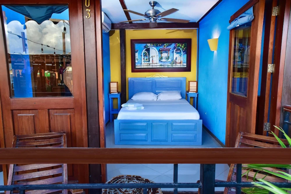 La Brisa Loca Hostel