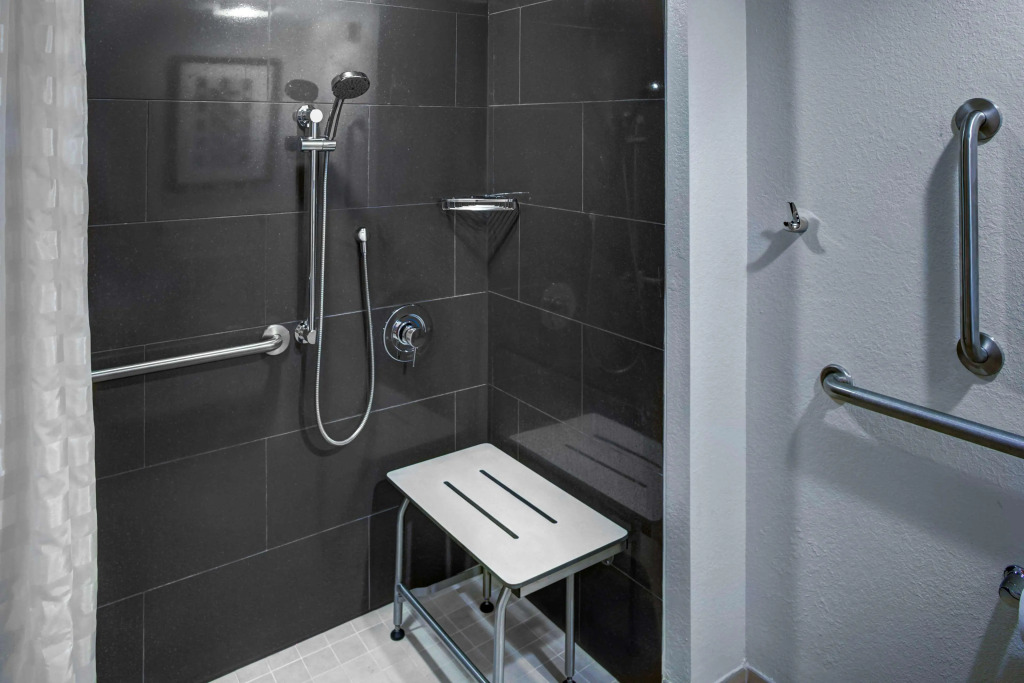 Hyatt House Sterling/Dulles Airport North