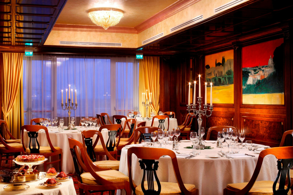 Отель Rome Marriott Park