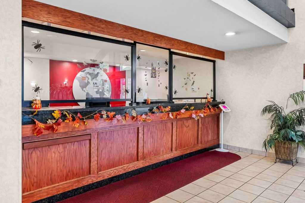 Ramada by Wyndham SeaTac Airport