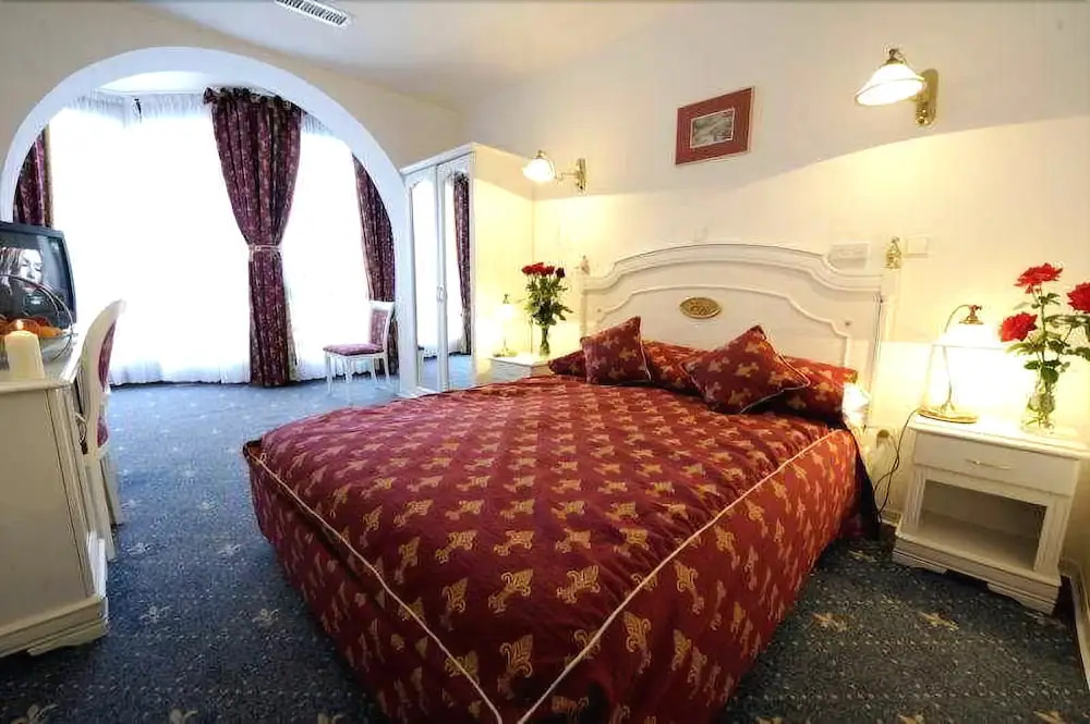 Phoenix Spa Hotel