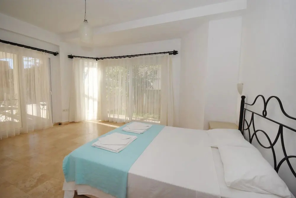 KAL1400 Villa Badem 3 Bedrooms