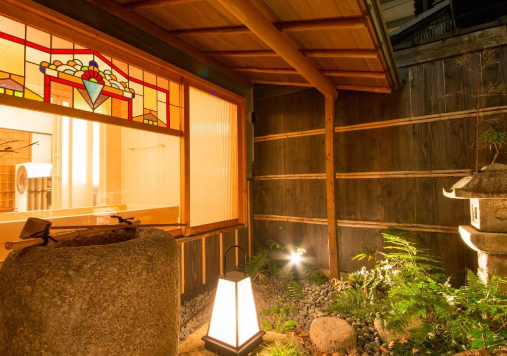 Le Machiya Rokkaku Suite
