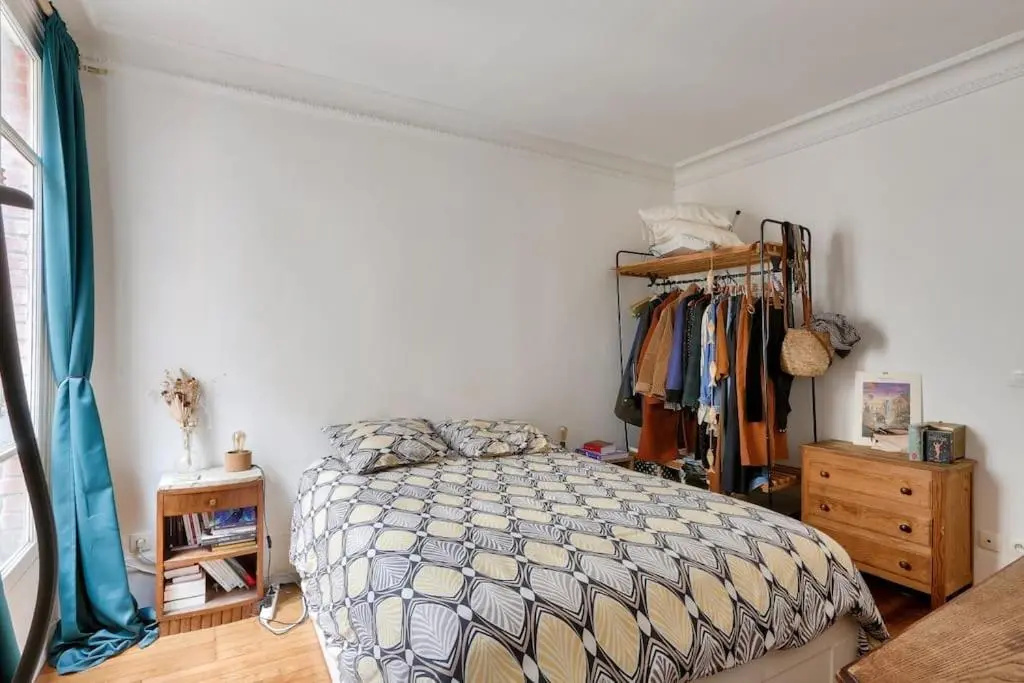 Lovely apt a stones throw from Montmartre