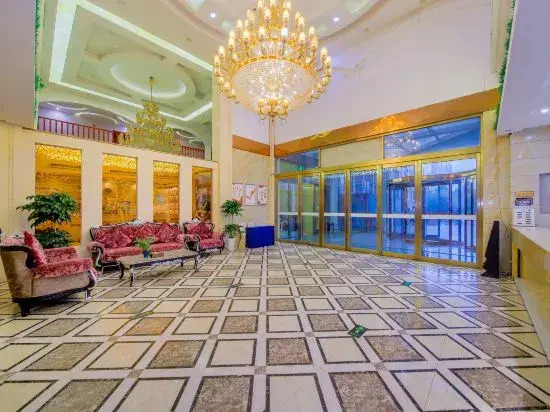 Yafeiya Hot Spring Hotel (only Henan Movie Town store)