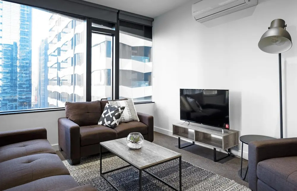 Roomerang at Fulton Lane 15