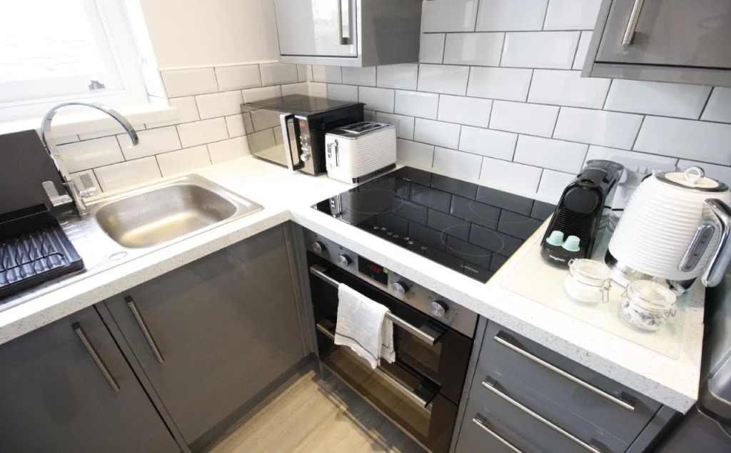 Willow Serviced Apartments The Walk 2