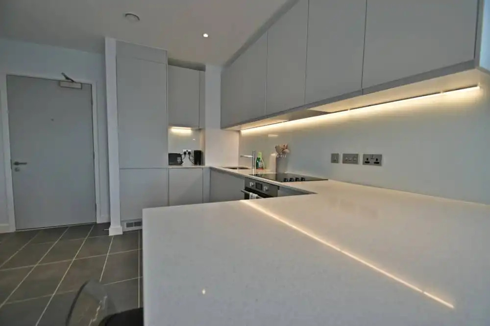 Modern 2 Bedroom Apartment in Green Gate