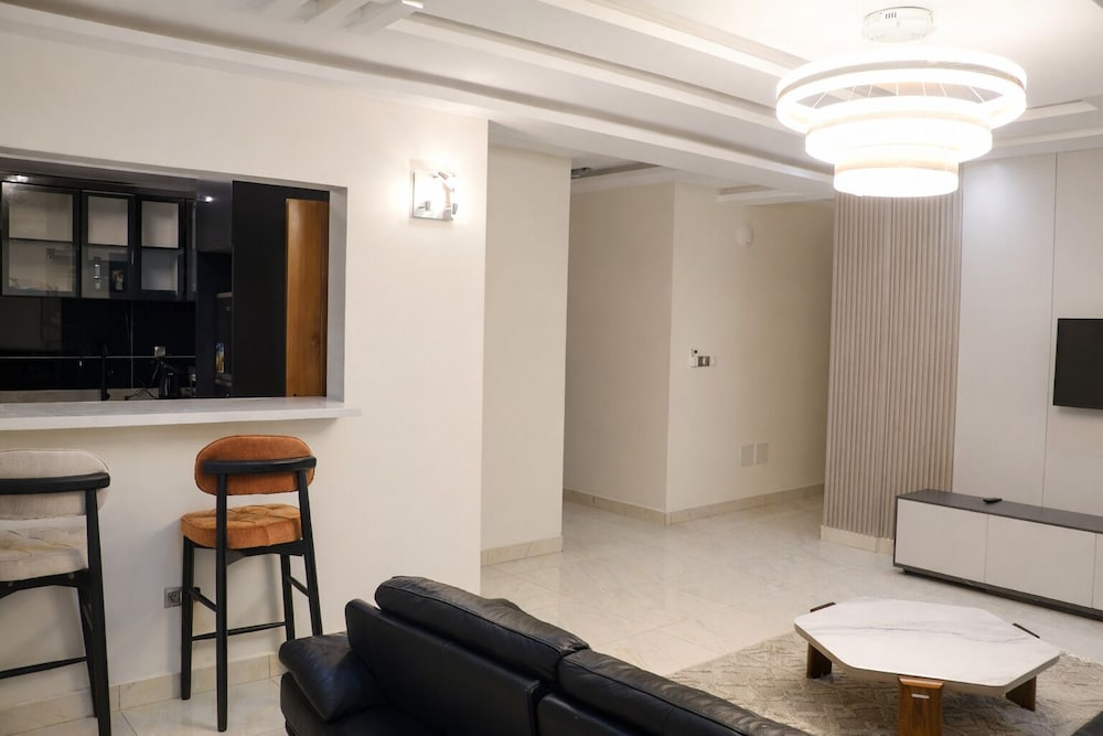 Empire Luxury Hotel