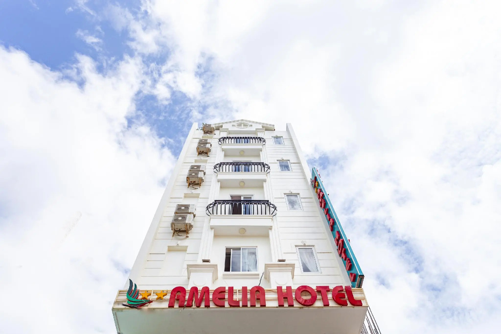 Amelia Hotel