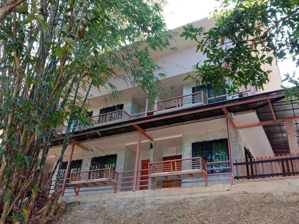 Suansaimai Resort