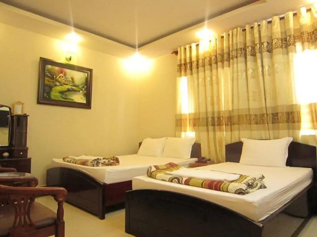 Phuong Hoa Hotel