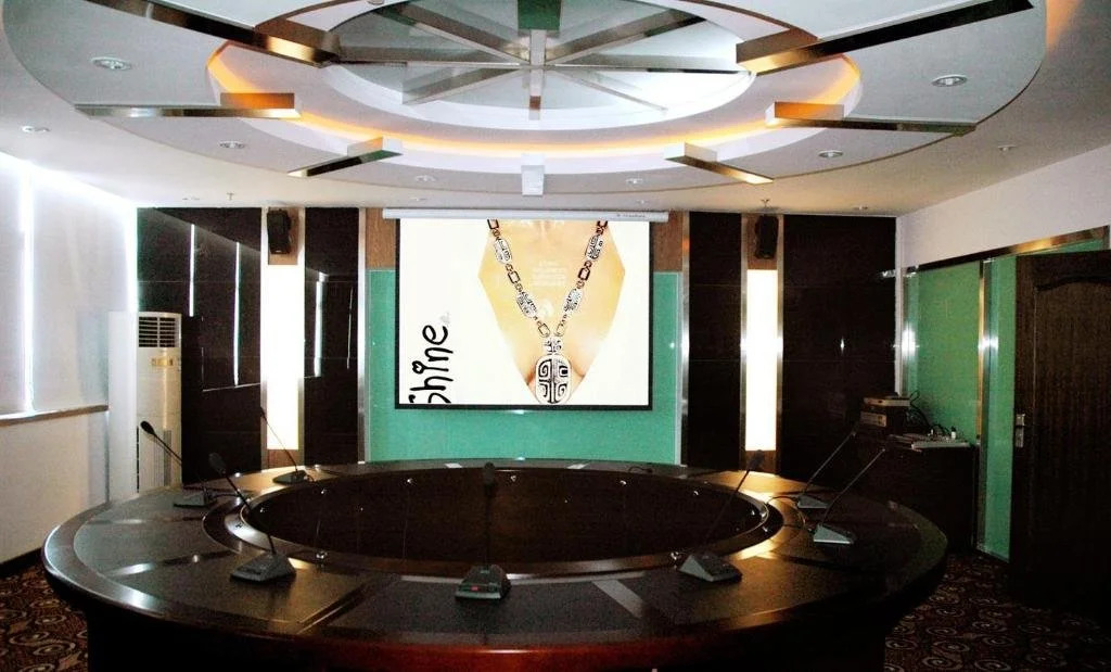 Xinfeng Holiday Hotel