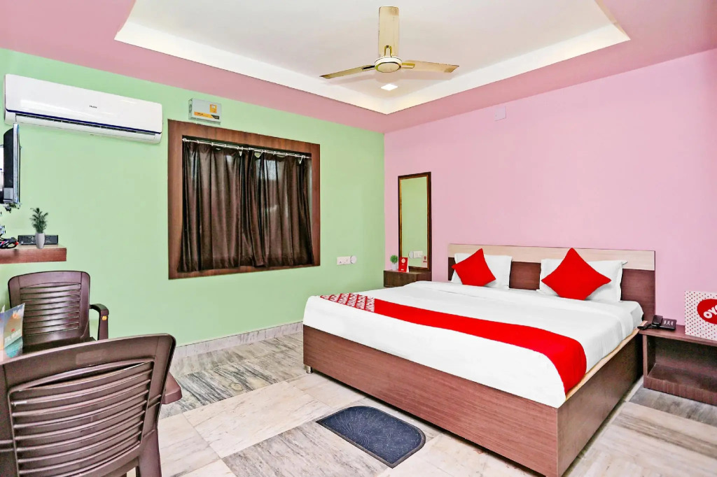 Capital O 14489 Hotel Aryan