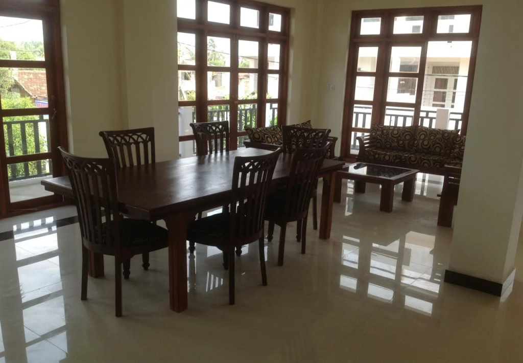 Araliya Blue Beach View Hotel