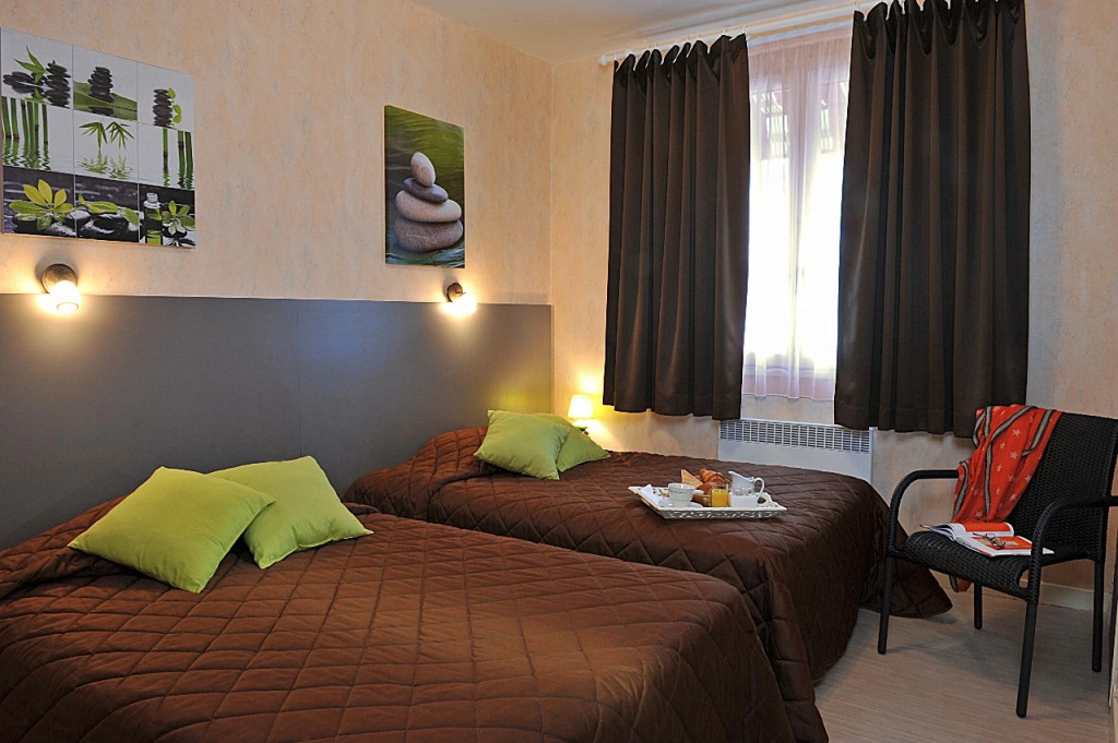 Logis Hotel Le Prieure