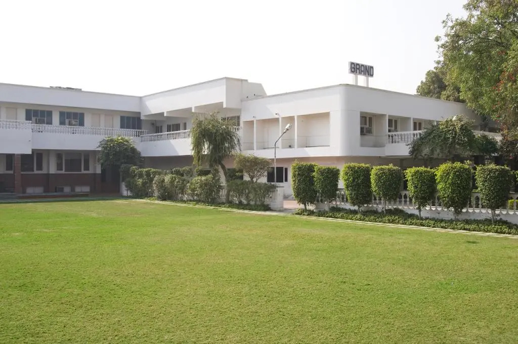 Grand Hotel Agra