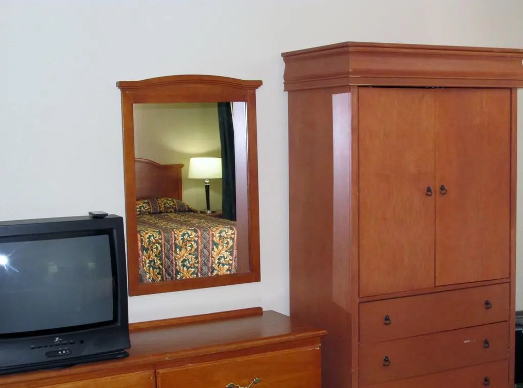 Country Inn Motel