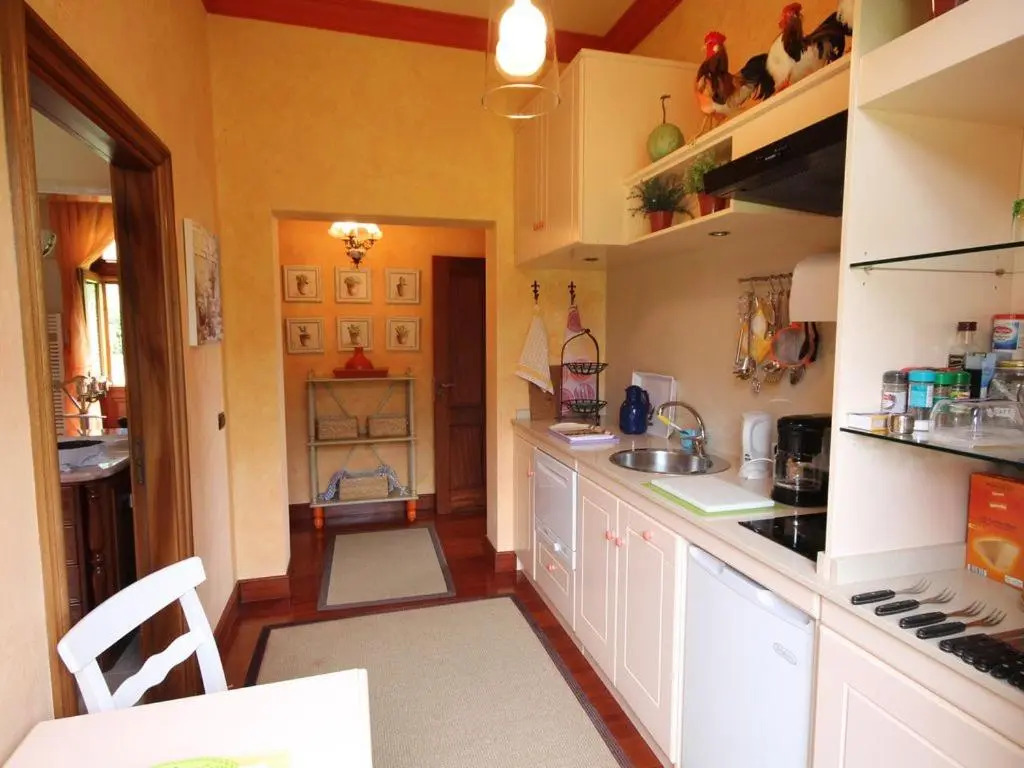 Lujoso apartamento en Finca Robles 1